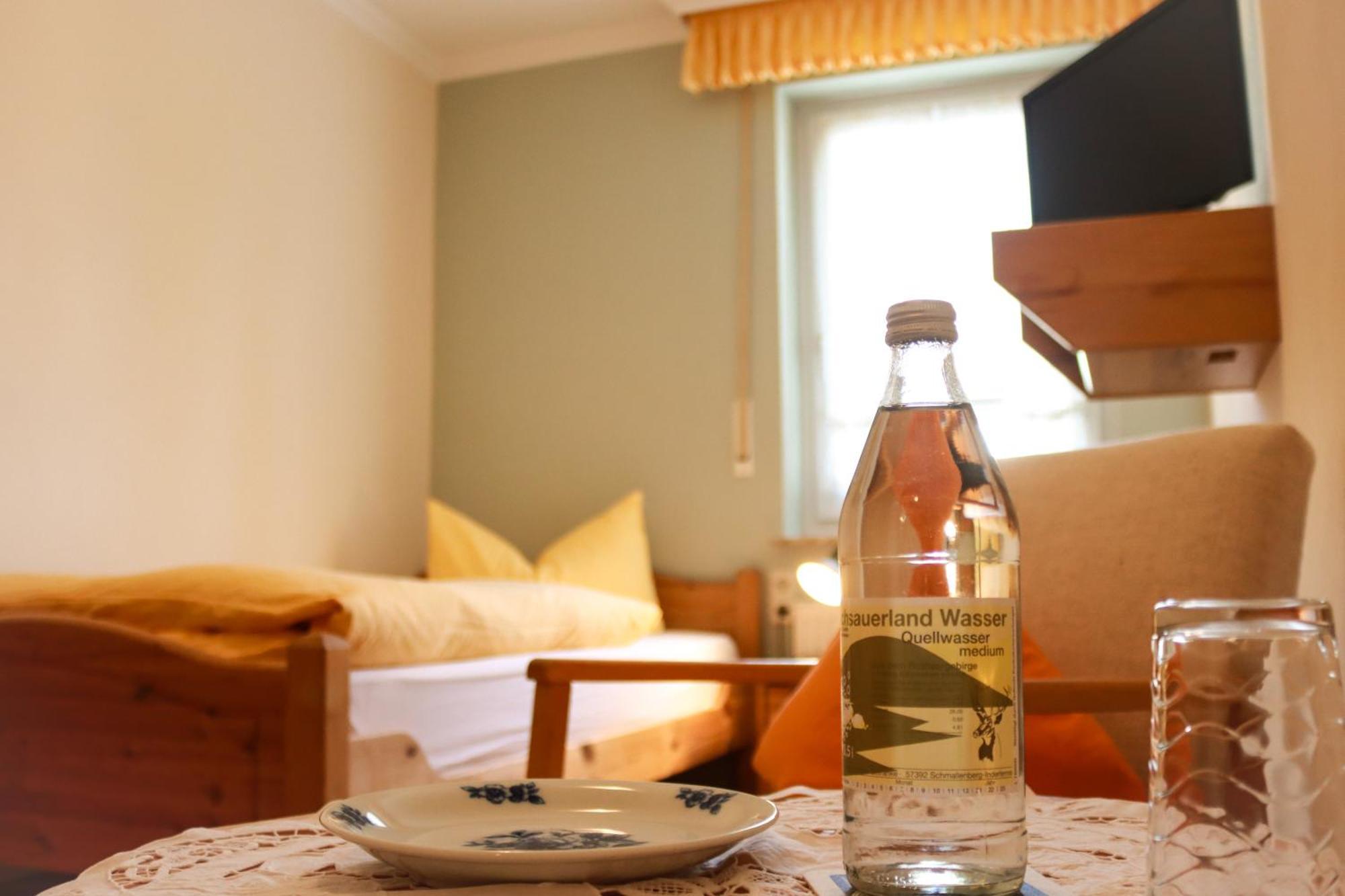 Landhotel Gasthof Zur Post Langewiese 외부 사진